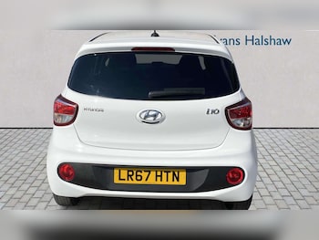 Used Hyundai i10 2018 for sale - 79391012: Photo