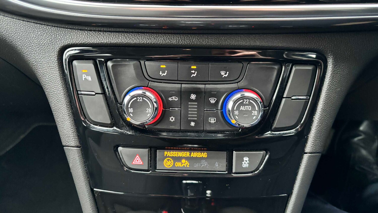 Used Vauxhall Mokka X for sale - 77962756: Photo 31