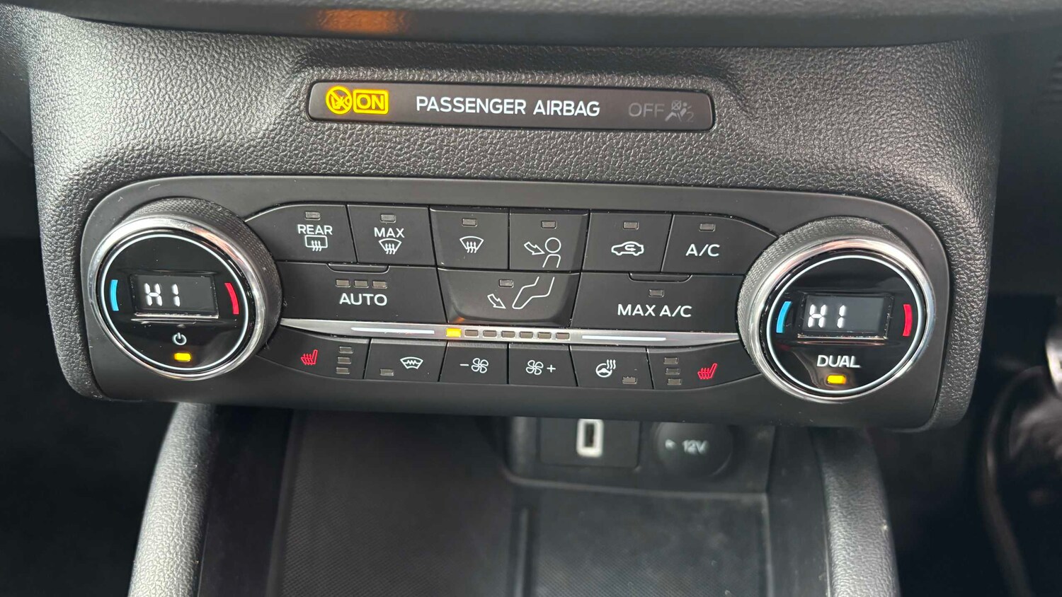 Used Ford Focus for sale - 77962814: Photo 32