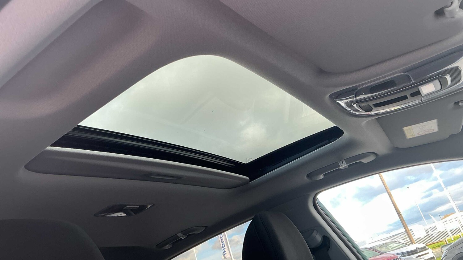 Used Hyundai i20 for sale - 77962725: Photo 30