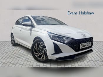 Used Hyundai i20 2024 for sale - 79864250: Photo