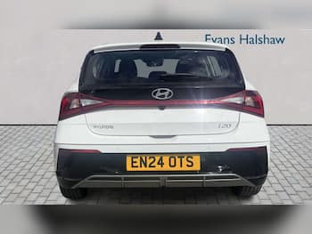 Used Hyundai i20 2024 for sale - 79864250: Photo