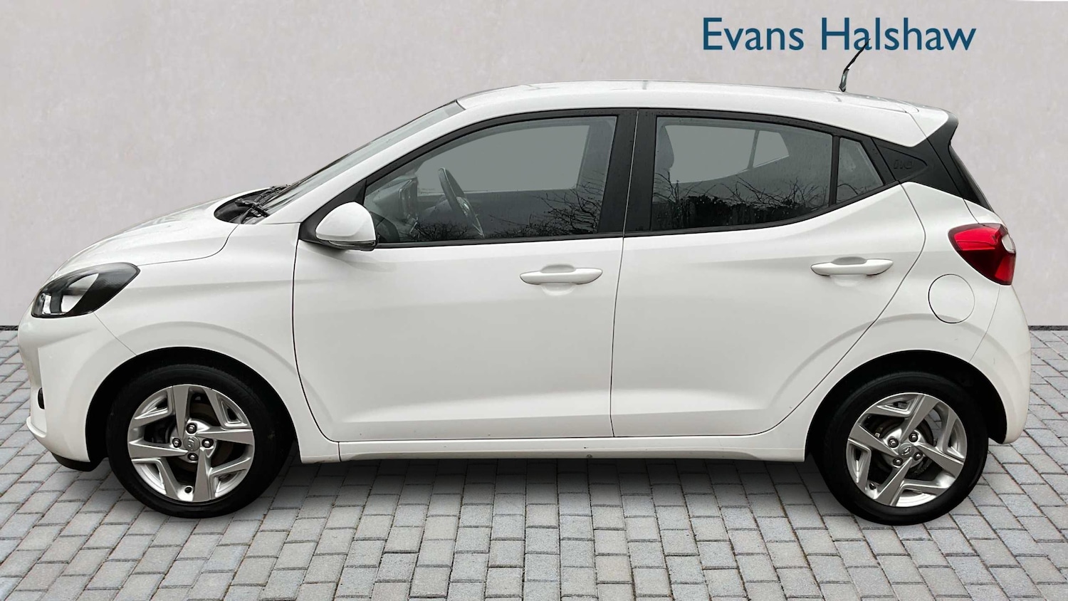 Used Hyundai i10 for sale - 77962750: Photo 3