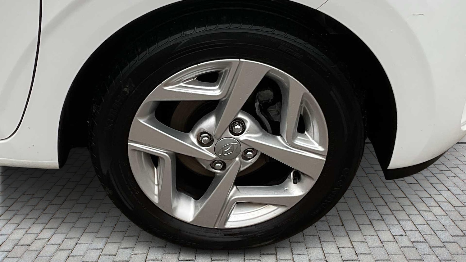 Used Hyundai i10 for sale - 77962750: Photo 6