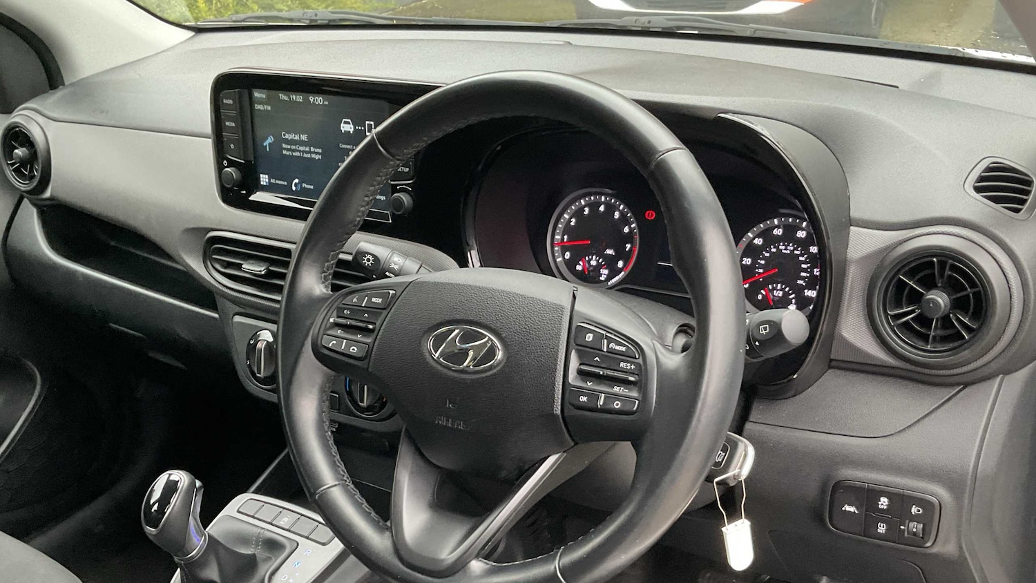 Used Hyundai i10 for sale - 77962750: Photo 8