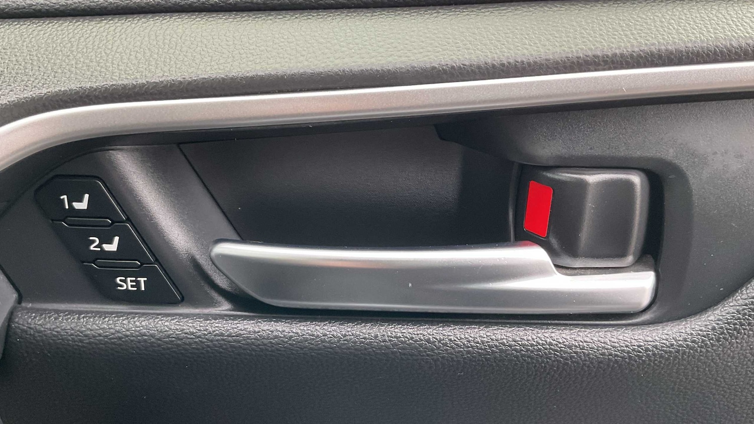 Used Toyota RAV4 2021 for sale - 78129669: Photo 21