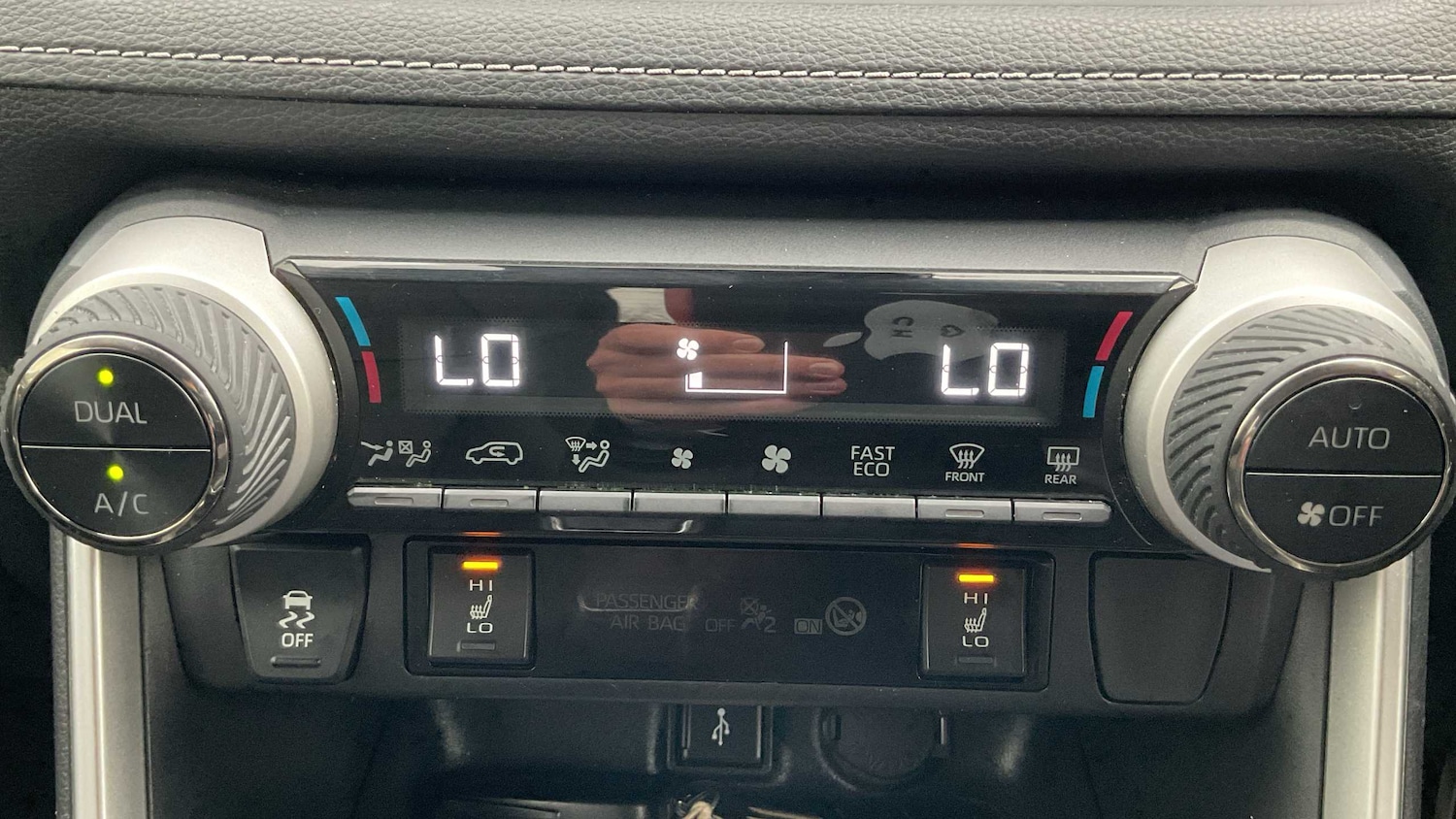 Used Toyota RAV4 2021 for sale - 78129669: Photo 23