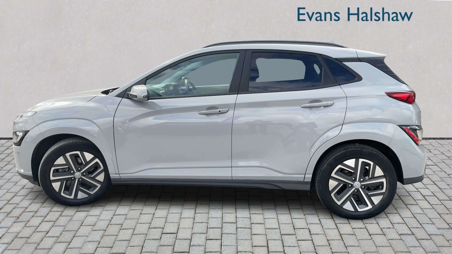 Used Hyundai KONA 2022 for sale - 78129563: Photo 3
