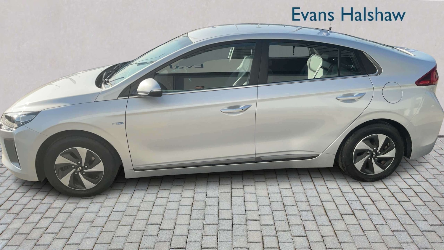 Used Hyundai IONIQ 2018 for sale - 78173521: Photo 2