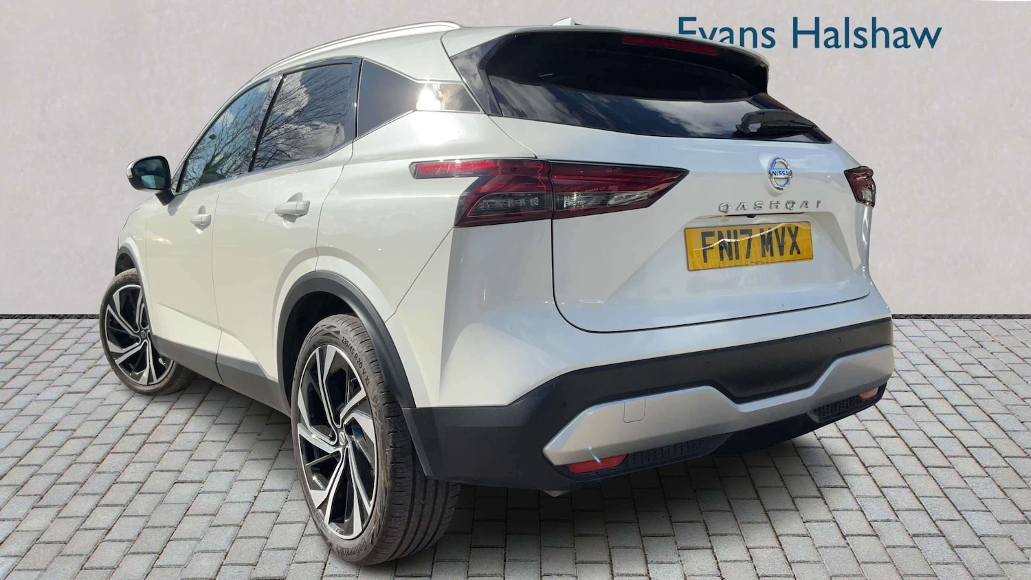 Used Nissan Qashqai for sale - 77962809: Photo 2