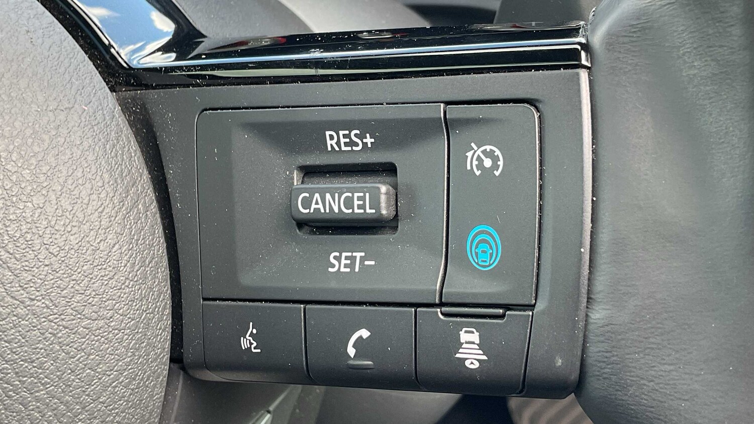 Used Nissan Qashqai for sale - 77962809: Photo 31