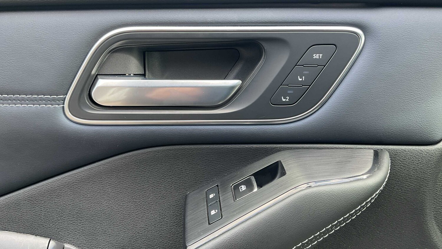 Used Nissan Qashqai for sale - 77962809: Photo 35