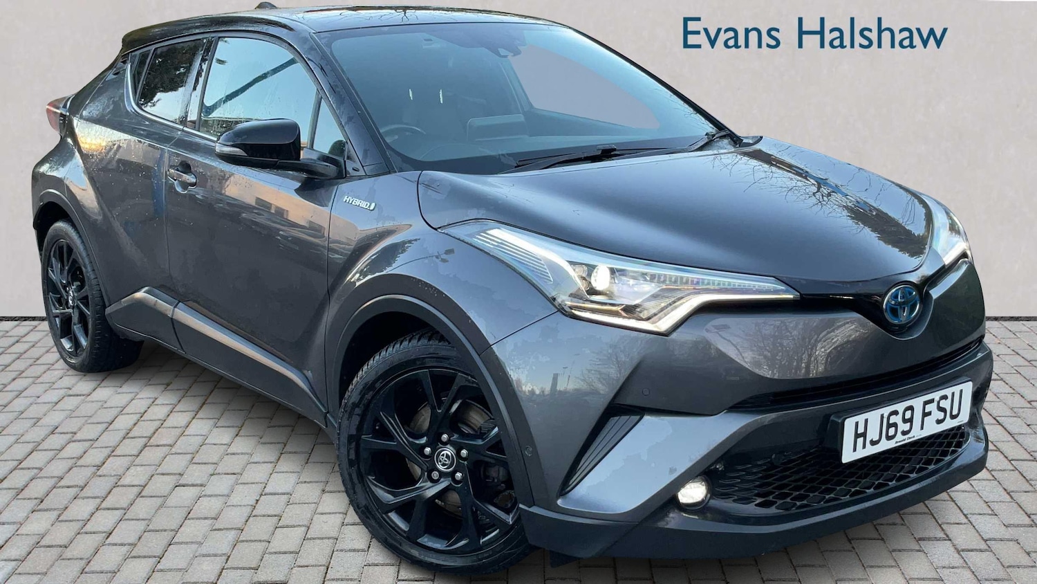 Used Toyota C-HR for sale - 77962840: Photo 1