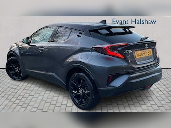 Used Toyota C-HR 2019 for sale - 77962840: Photo