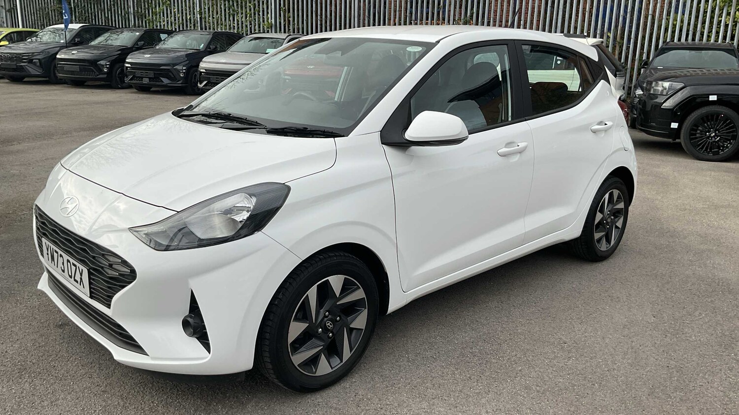 Used Hyundai i10 for sale - 77962810: Photo 35