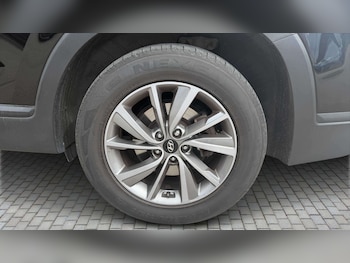 Used Hyundai Santa Fe 2020 for sale - 78604190: Photo