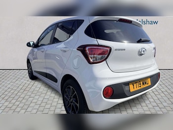 Used Hyundai i10 2019 for sale - 79015049: Photo