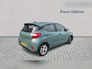 Used Hyundai i10 2022 for sale - 78604432: Photo