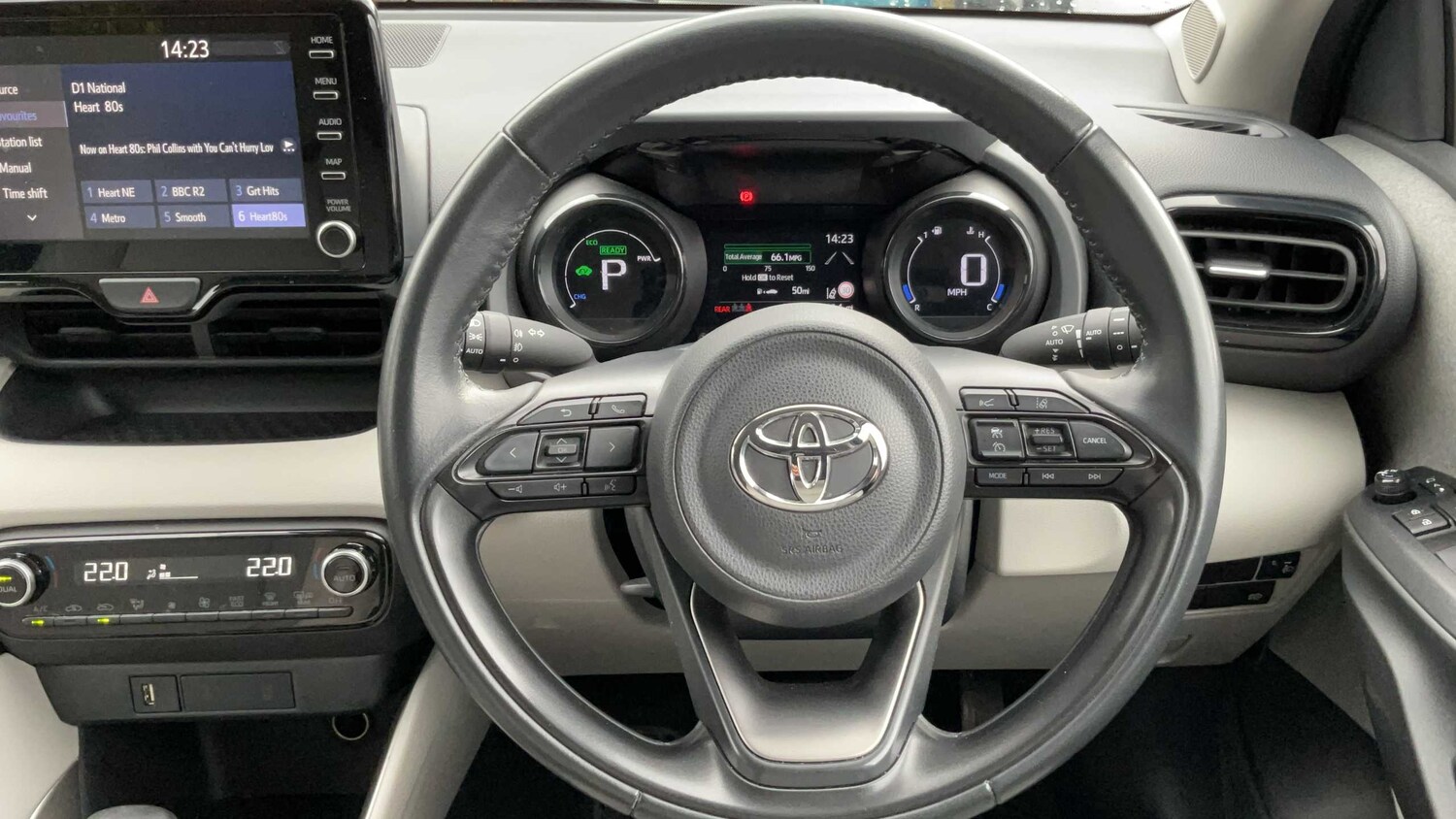 Used Toyota Yaris 2022 for sale - 77962752: Photo 9
