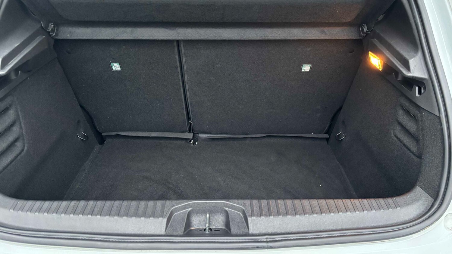 Used Renault Clio for sale - 77962770: Photo 17