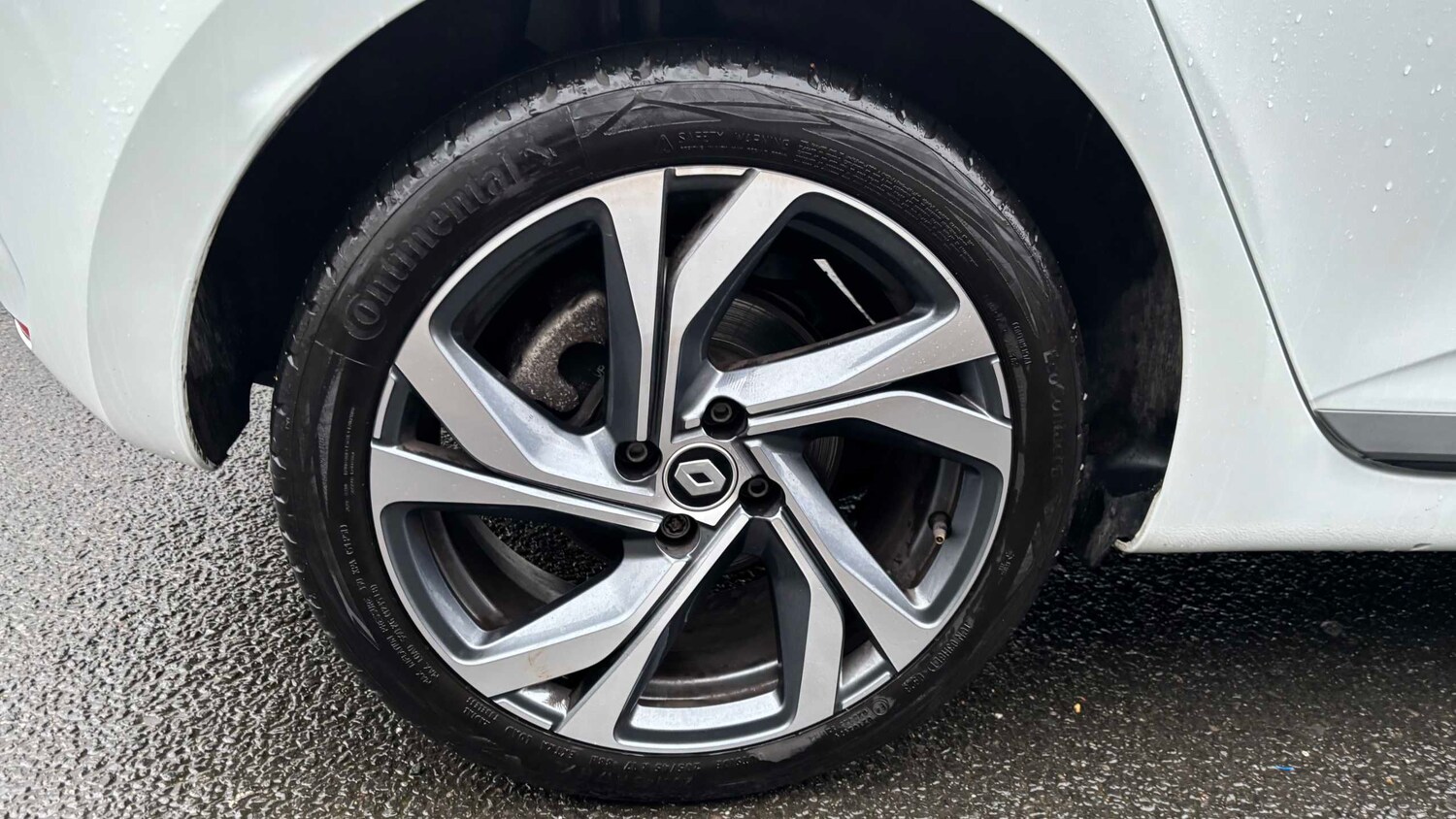 Used Renault Clio for sale - 77962770: Photo 21