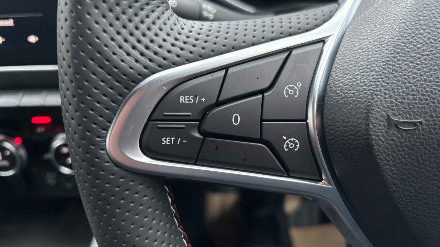 Used Renault Clio for sale - 77962770: Photo 29