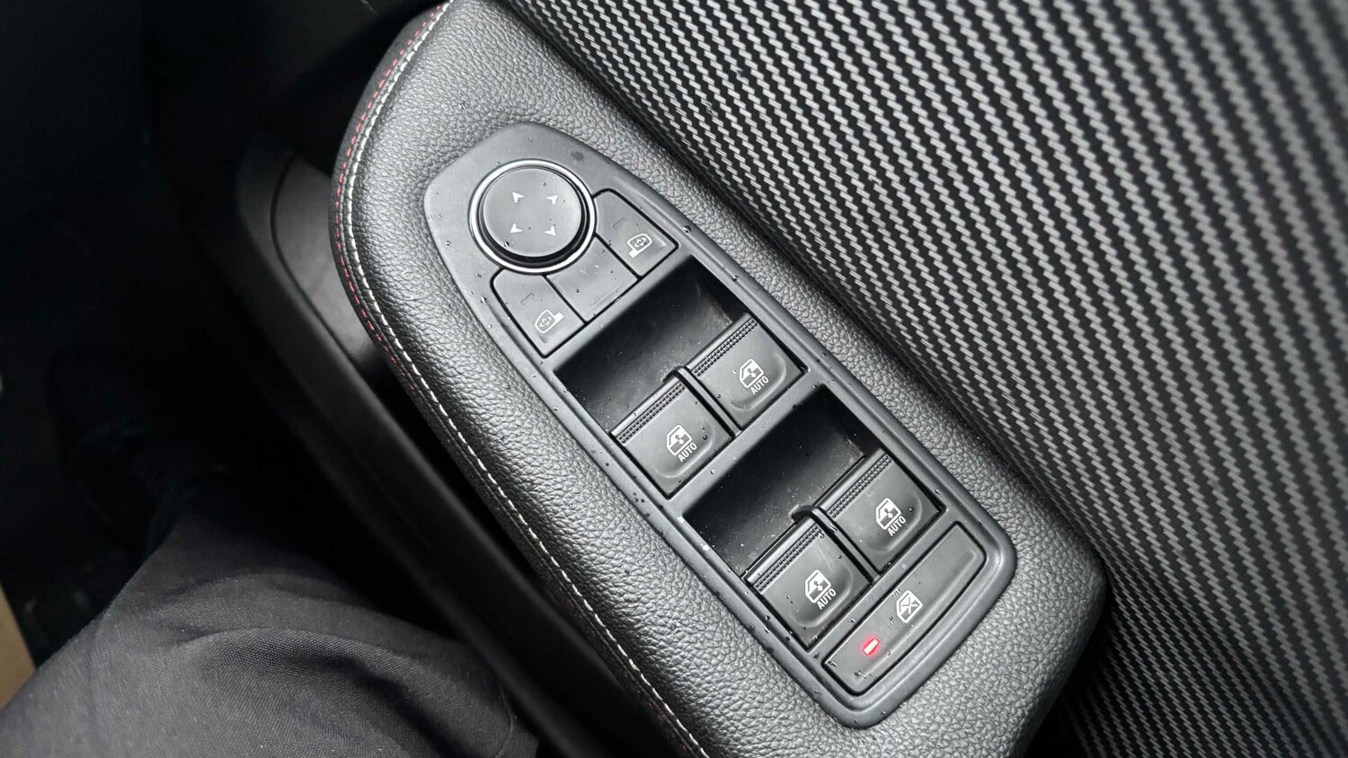 Used Renault Clio for sale - 77962770: Photo 35