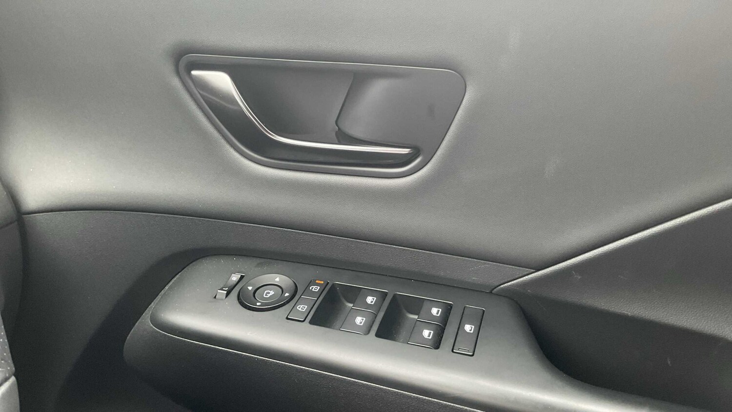 Used Hyundai KONA 2025 for sale - 78137560: Photo 21