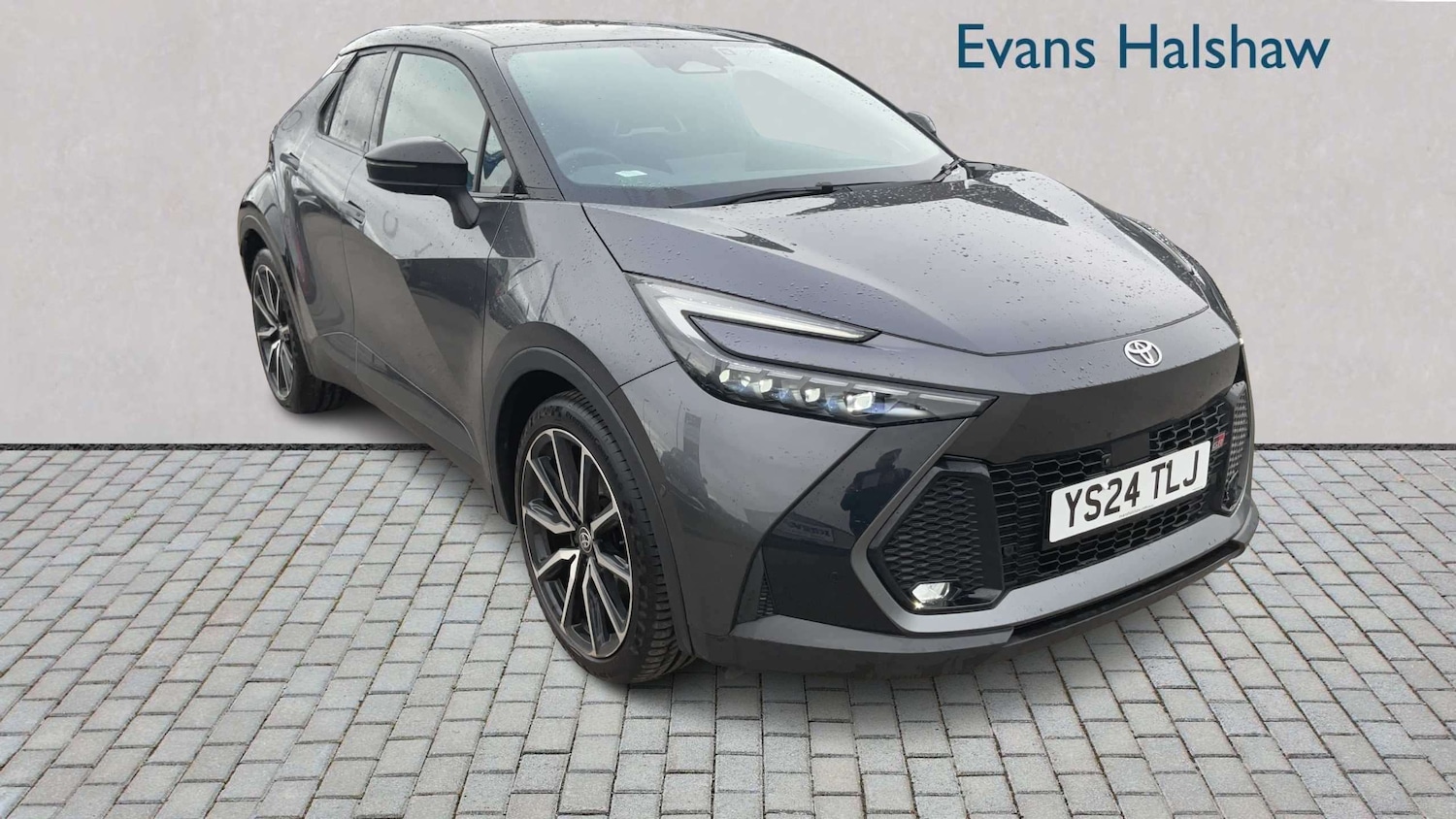 Used Toyota C-HR 2024 for sale - 78209212: Photo 1