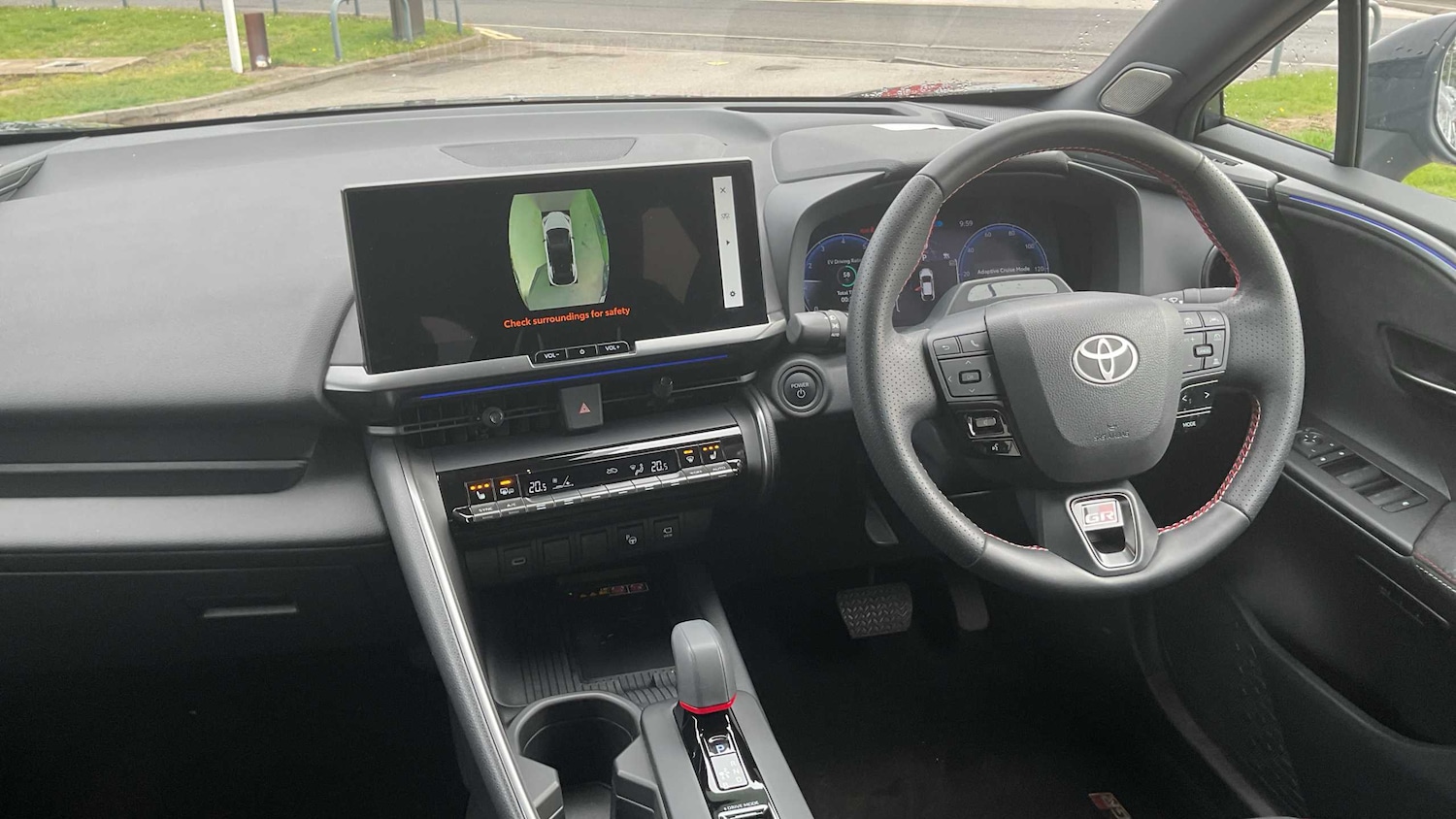 Used Toyota C-HR 2024 for sale - 78209212: Photo 23