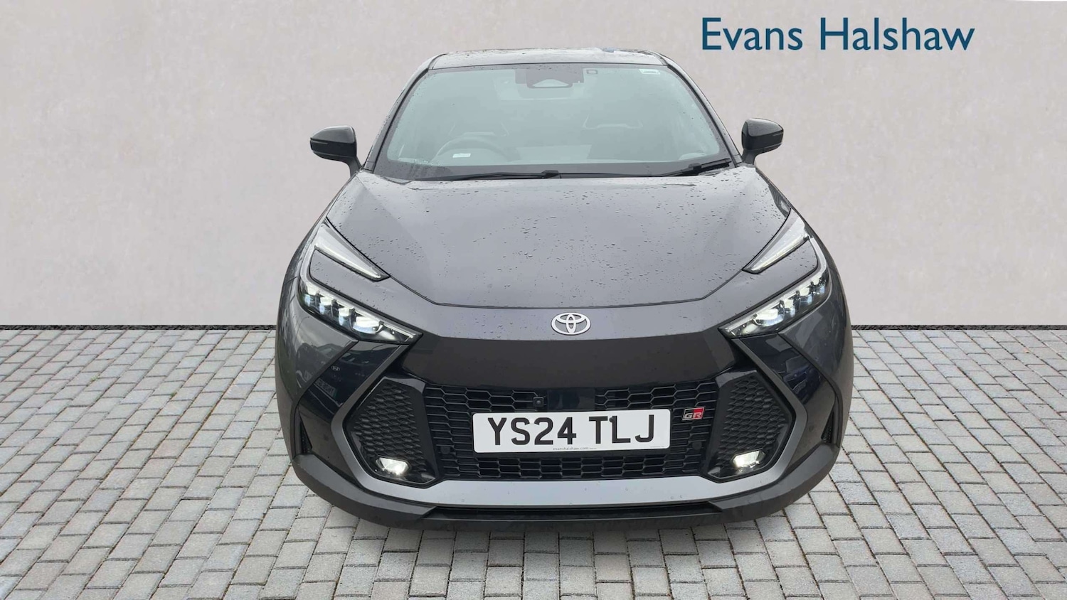 Used Toyota C-HR 2024 for sale - 78209212: Photo 4