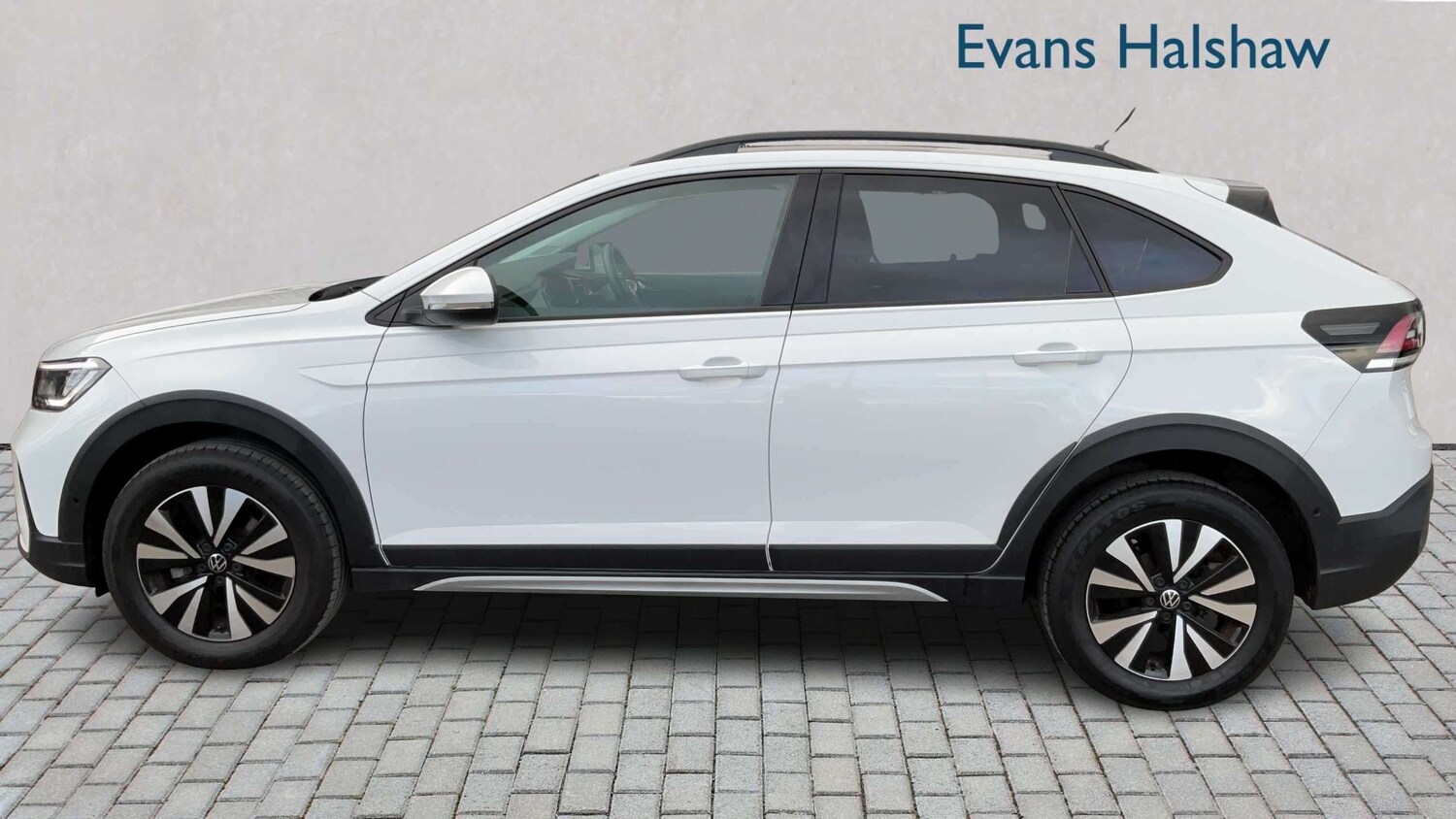 Used Volkswagen Taigo for sale - 77962817: Photo 3