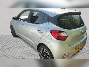 Used Hyundai i10 2022 for sale - 79014907: Photo