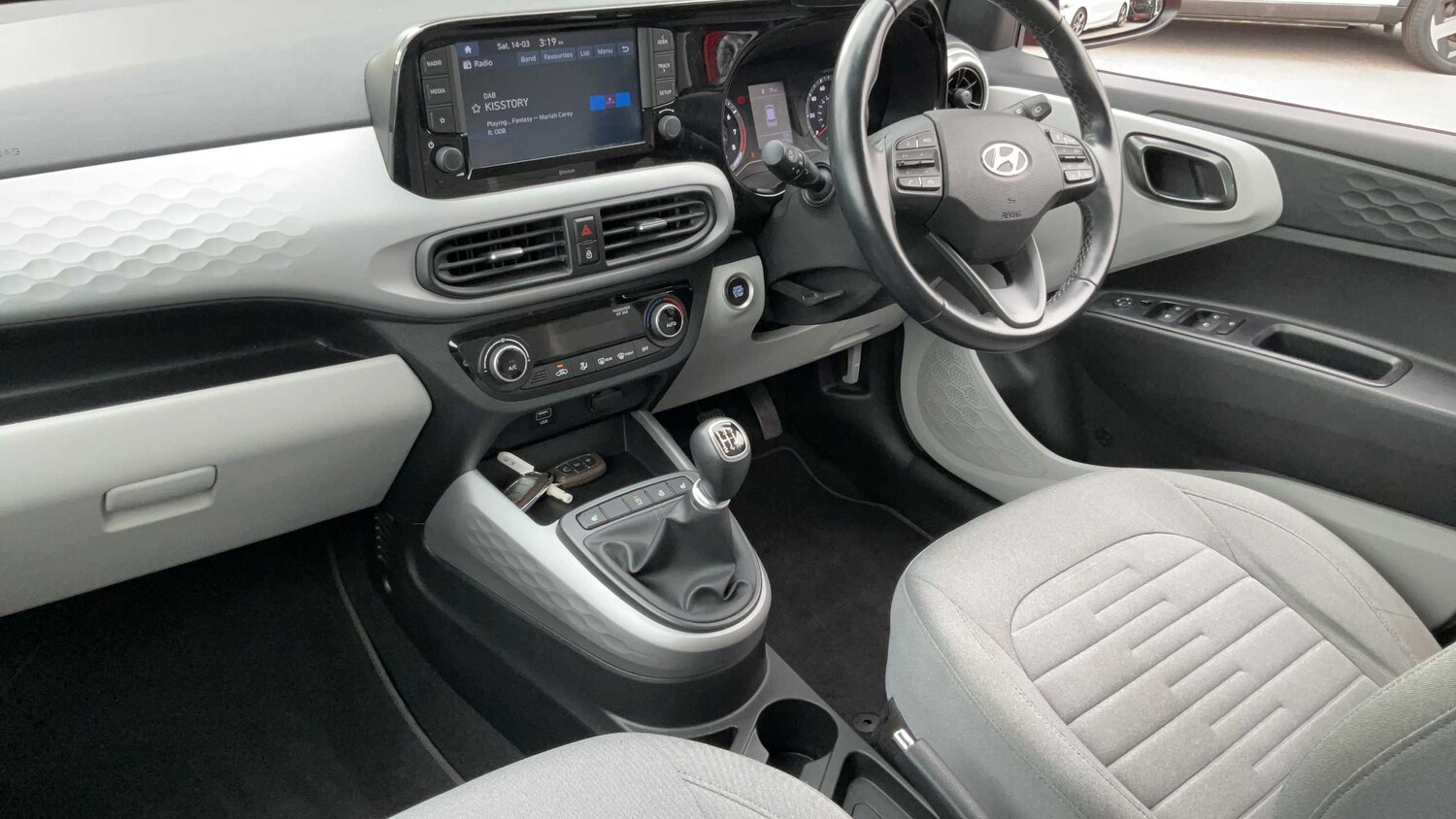 Used Hyundai i10 for sale - 77962823: Photo 13