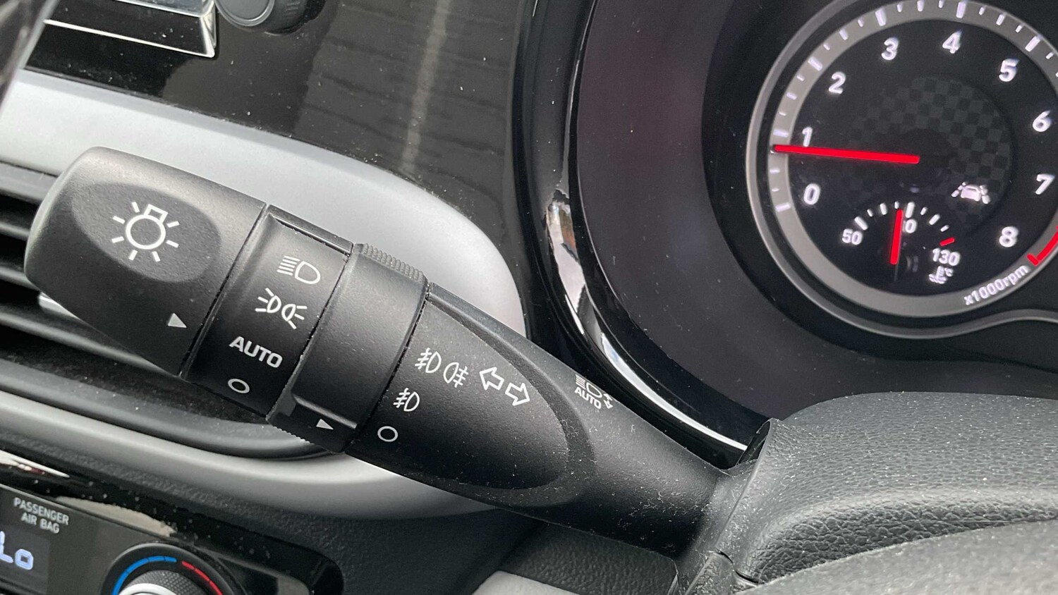 Used Hyundai i10 for sale - 77962823: Photo 20