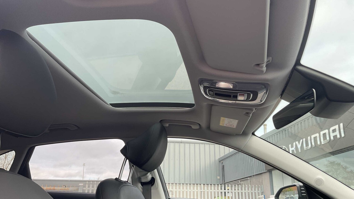 Used Hyundai KONA 2025 for sale - 78119311: Photo 31