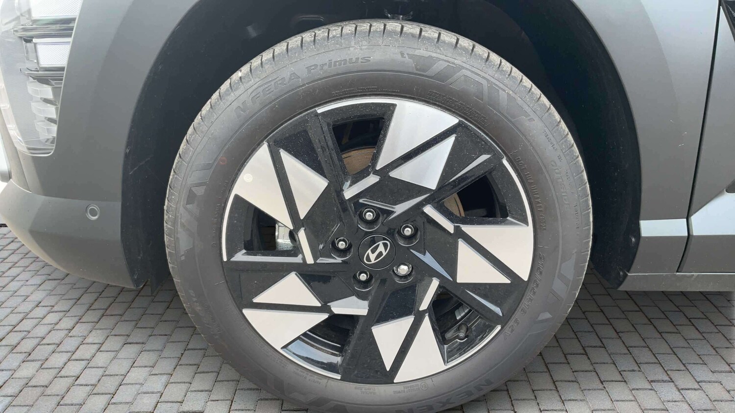 Used Hyundai KONA 2025 for sale - 78119311: Photo 6