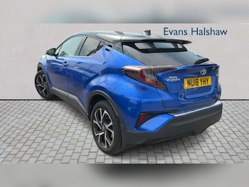 Used Toyota C-HR 2018 for sale - 78550602: Photo