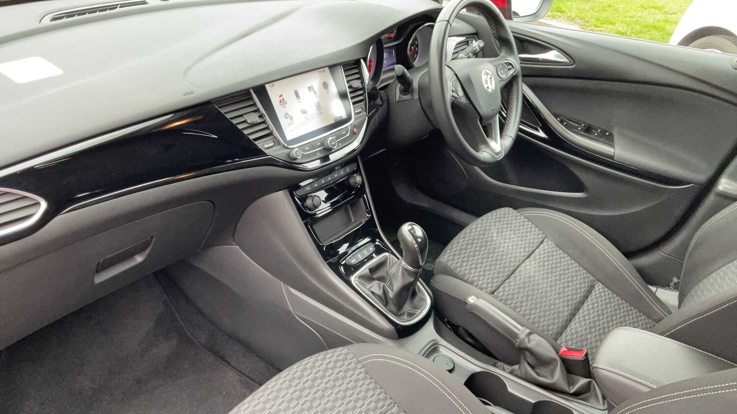 Used Vauxhall Astra 2018 for sale - 78187761: Photo 13