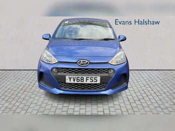 Used Hyundai i10 2019 for sale - 79535579: Photo