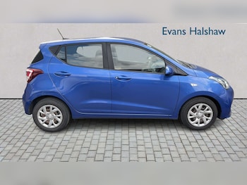 Used Hyundai i10 2019 for sale - 79535579: Photo