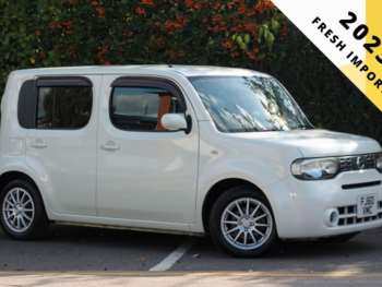 white nissan cube for sale