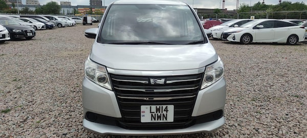 Used Toyota Voxy 2023 for sale - 75349217: Photo 1