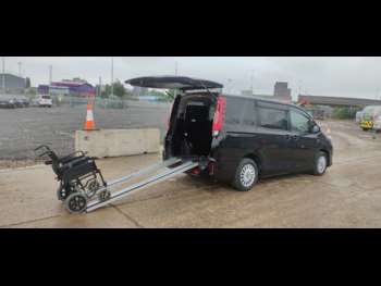 Used Toyota Voxy 2016 for sale - 75385849: Photo