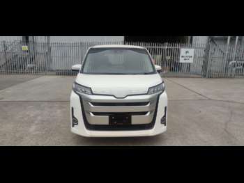 2024 toyota Noah NOAH/VOXY/ESQUIRE/WHEEL CHAIR ACCESBILE Hybrid 7 SEATER, E 5-Door