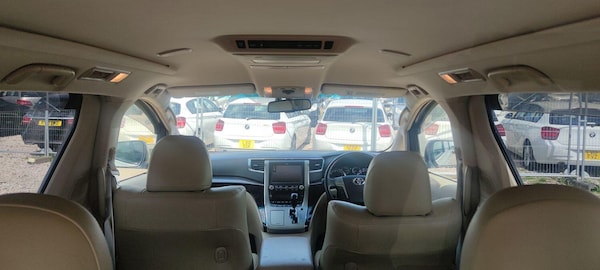 Used Toyota Alphard 2024 for sale - 75035028: Photo 31