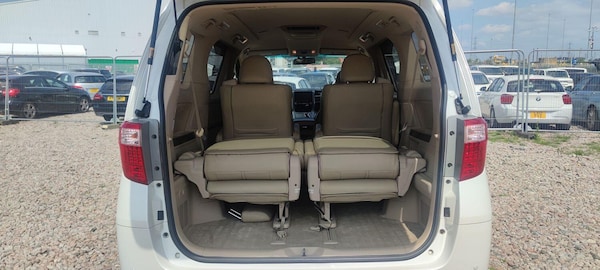 Used Toyota Alphard 2024 for sale - 75035028: Photo 33