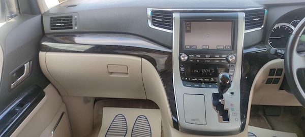 Used Toyota Alphard 2024 for sale - 75035028: Photo 38