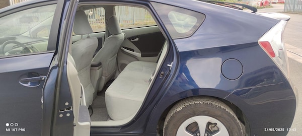Used Toyota Prius 2013 for sale - 75035033: Photo 13