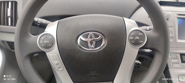Used Toyota Prius 2013 for sale - 75035033: Photo 17